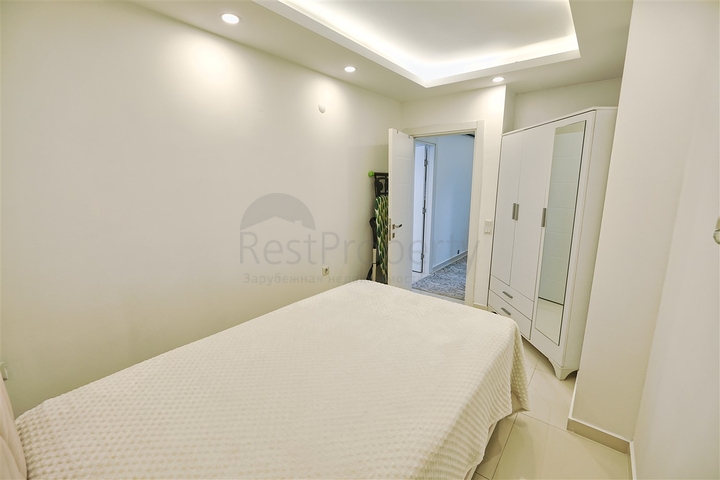 A 2+1 apartment in Ermenek Antalya neighborhood 