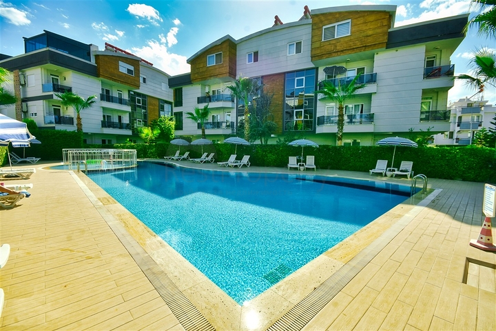 A 2+1 apartment in Ermenek Antalya neighborhood 