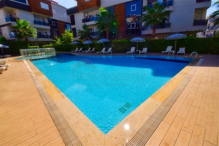 A 2+1 apartment in Ermenek Antalya neighborhood 