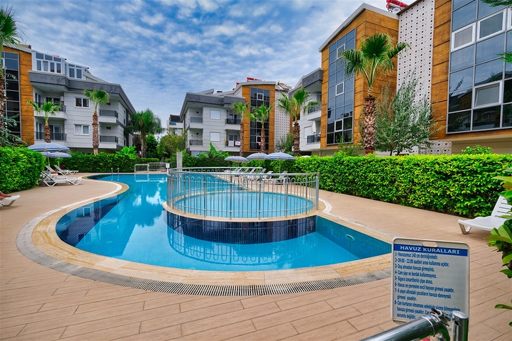 A 2+1 apartment in Ermenek Antalya neighborhood 