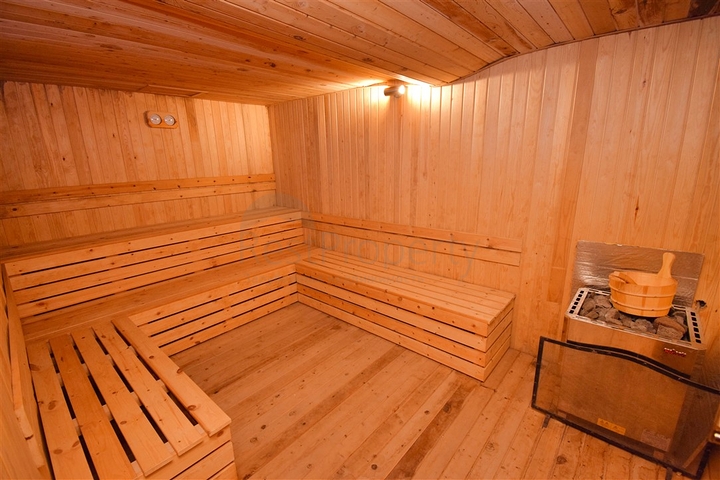 A 2+1 apartment in Ermenek Antalya neighborhood 