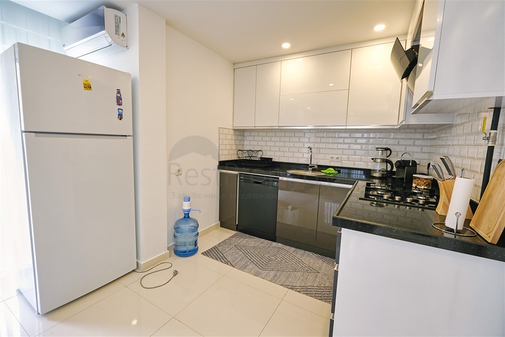 A 2+1 apartment in Ermenek Antalya neighborhood 