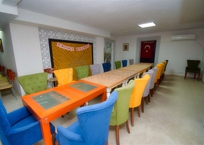 A 2+1 apartment in Ermenek Antalya neighborhood 