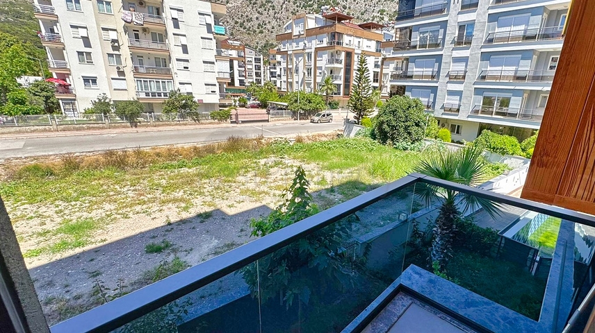 1+1 apartment in the Persimmon - Antalya neighborhood