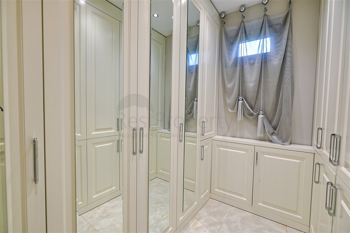 Premium class villas in the area of Doshemealti - Antalya 