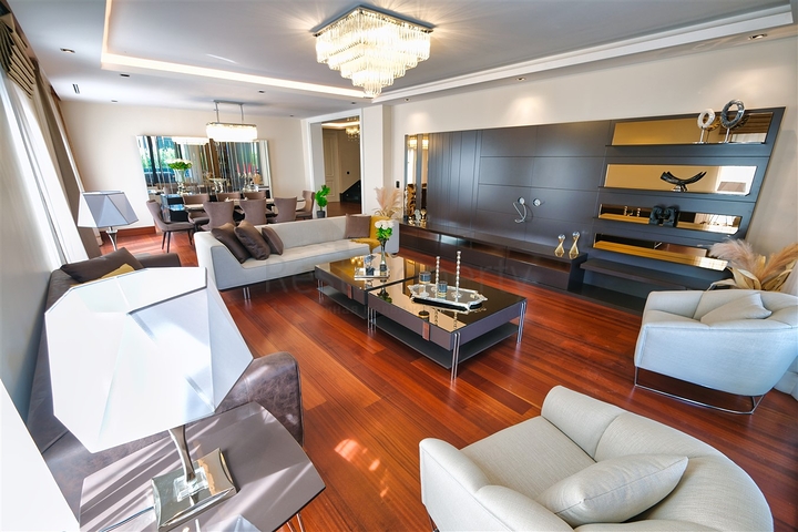 Premium class Villas in Doshemealti Antalya 