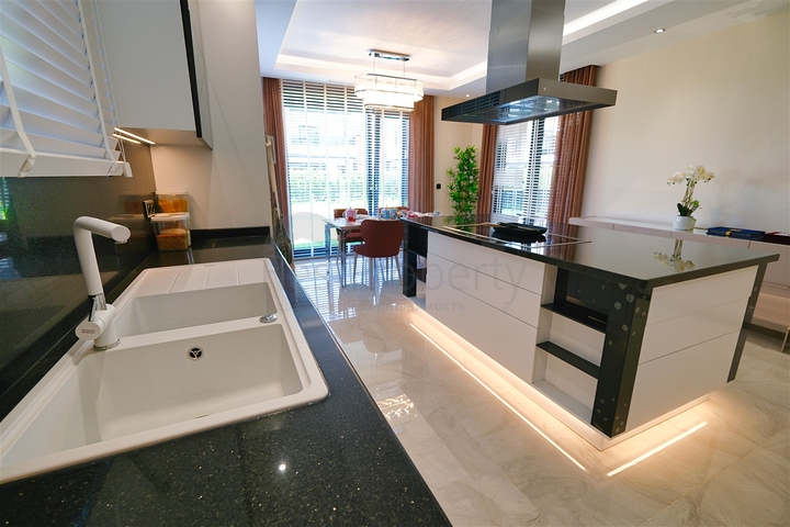 Premium class Villas in Doshemealti Antalya 