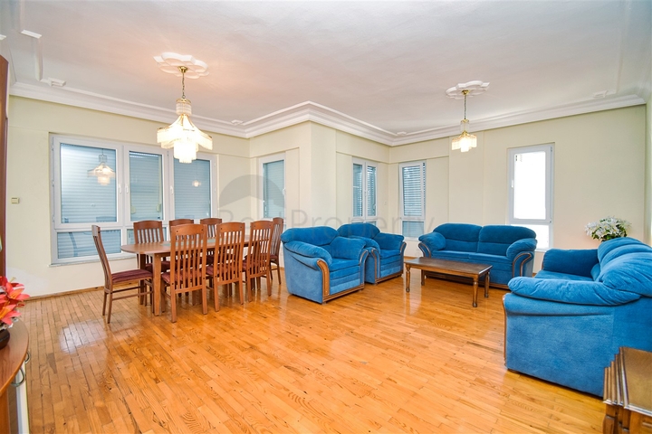 3+1 apartment in the Fener Antalya neighborhood 