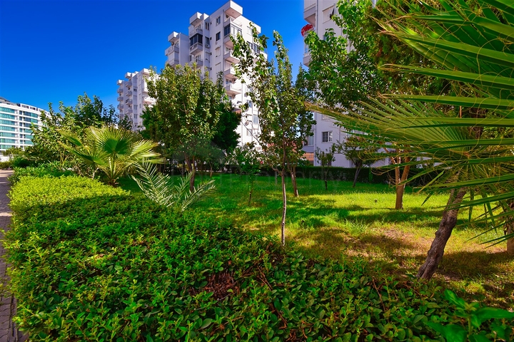 A 2+1 apartment in the Kemeragzy - Antalya neighborhood 