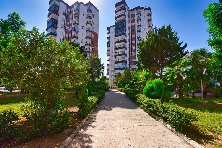 A 3+1 apartment in the Gursu - Antalya neighborhood 