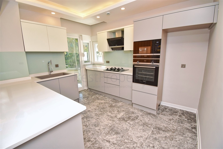 3+1 apartment in the Gursu - Antalya neighborhood 