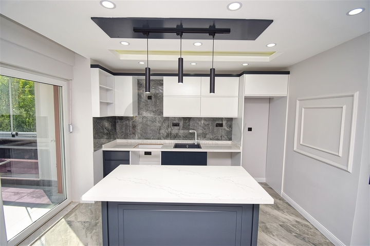 A 3+1 apartment in the Kyzyltoprak - Antalya neighborhood 