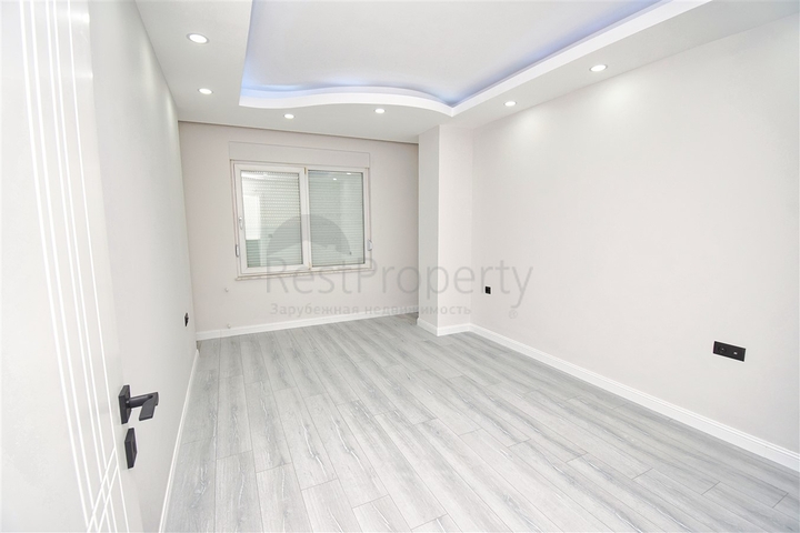 A 3+1 apartment in the Kyzyltoprak - Antalya neighborhood 