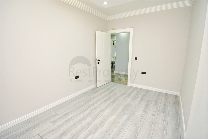 A 3+1 apartment in the Kyzyltoprak - Antalya neighborhood 