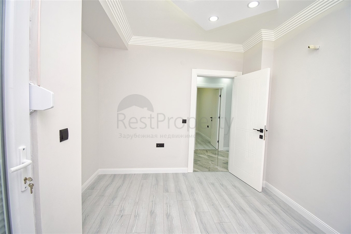 A 3+1 apartment in the Kyzyltoprak - Antalya neighborhood 