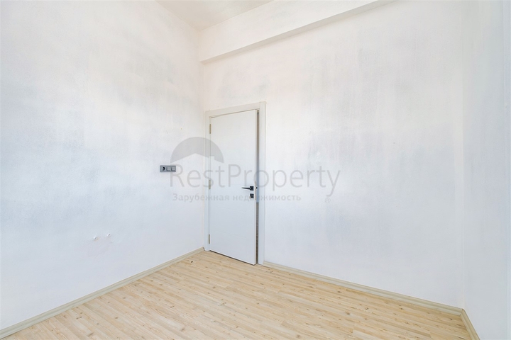 5+1 villa in Doshemealti - Antalya area 