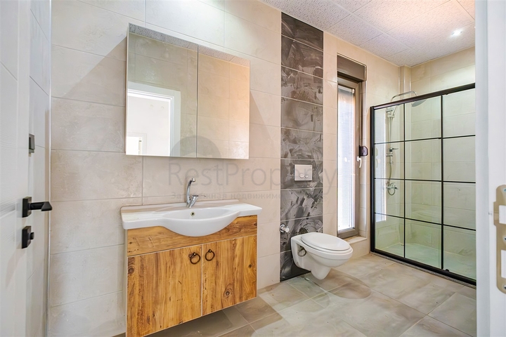 5+1 villa in Doshemealti - Antalya area 