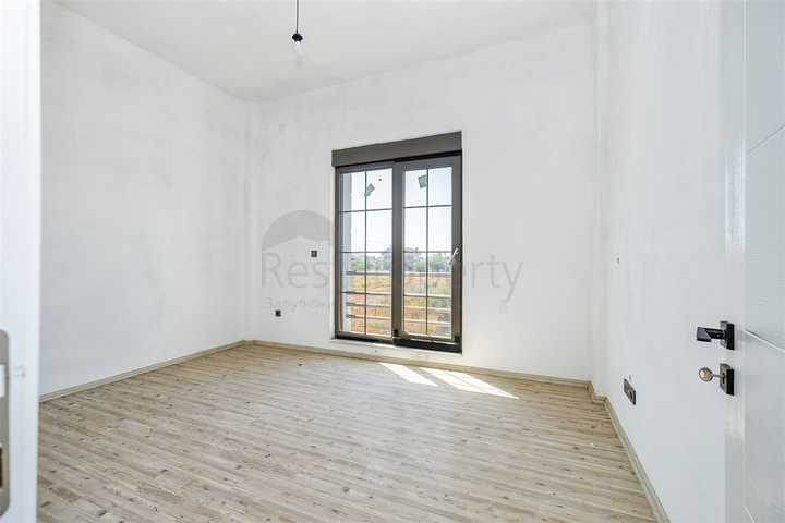 5+1 villa in Doshemealti - Antalya area 