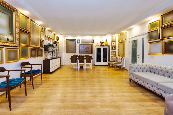 3+1 apartment in Antalya city center 