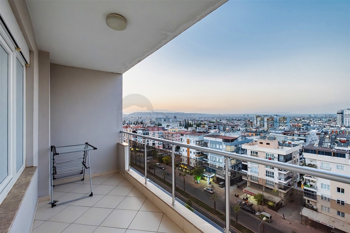 3+1 apartment in Antalya city center 