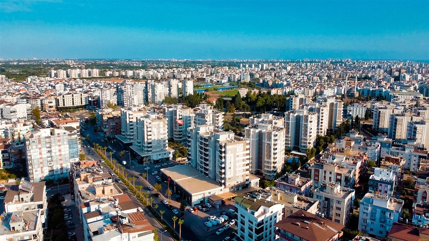 3+1 apartment in Antalya city center 