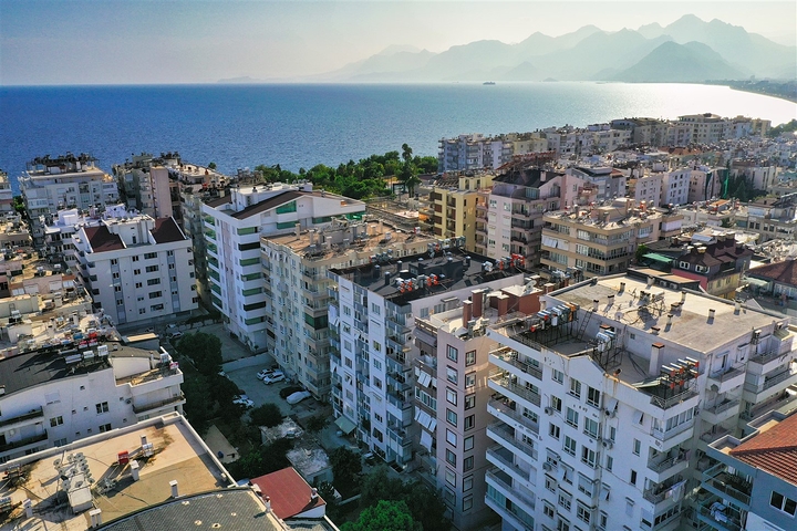 3+1 apartment in Antalya city center 