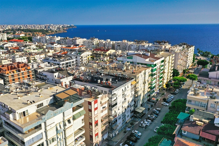 3+1 apartment in Antalya city center 