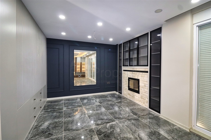 5+1 villa in Doshemealti - Antalya area 