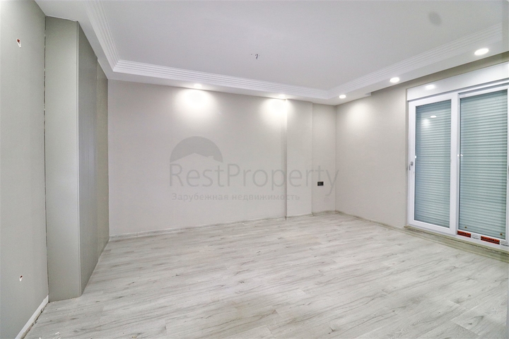 5+1 villa in Doshemealti - Antalya area 