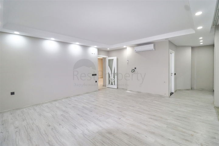 5+1 villa in Doshemealti - Antalya area 