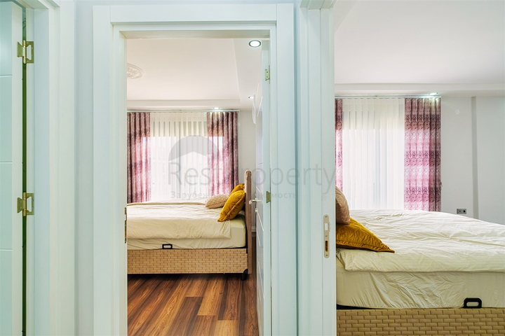 5+1 villa in Guzeloba - Antalya neighborhood 