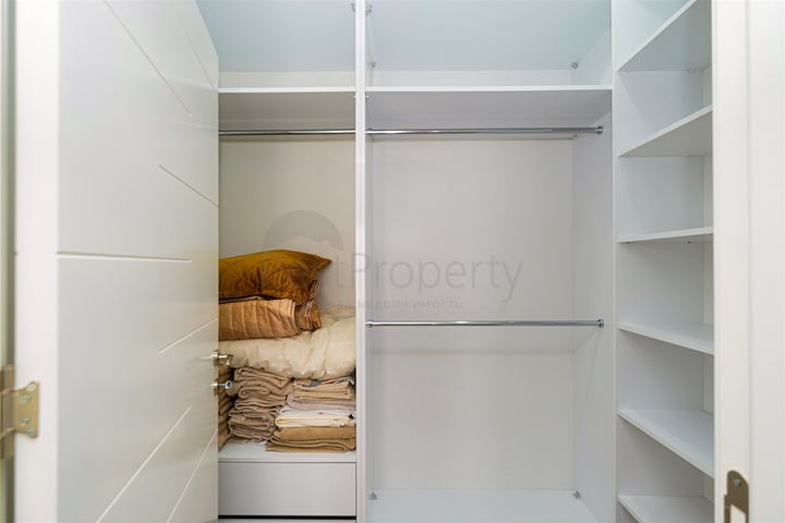 5+1 villa in Guzeloba - Antalya neighborhood 