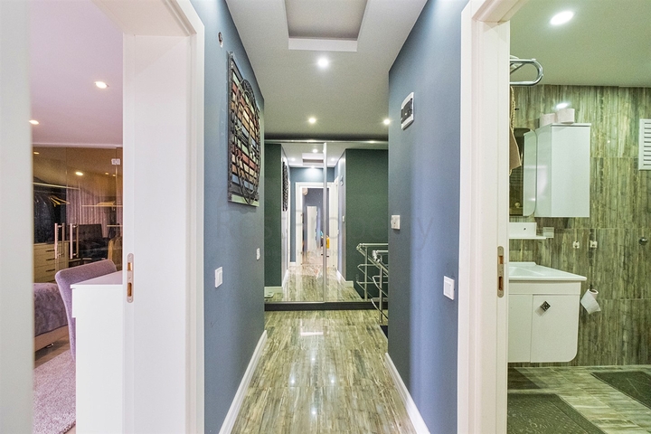 3+1 duplex apartment in the Yenigyun - Antalya neighborhood 