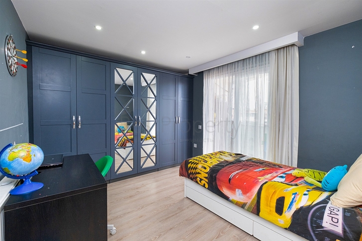 3+1 duplex apartment in the Yenigyun - Antalya neighborhood 