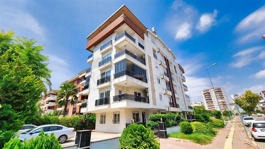 3+1 apartment in Yesilbahce - Antalya neighborhood 