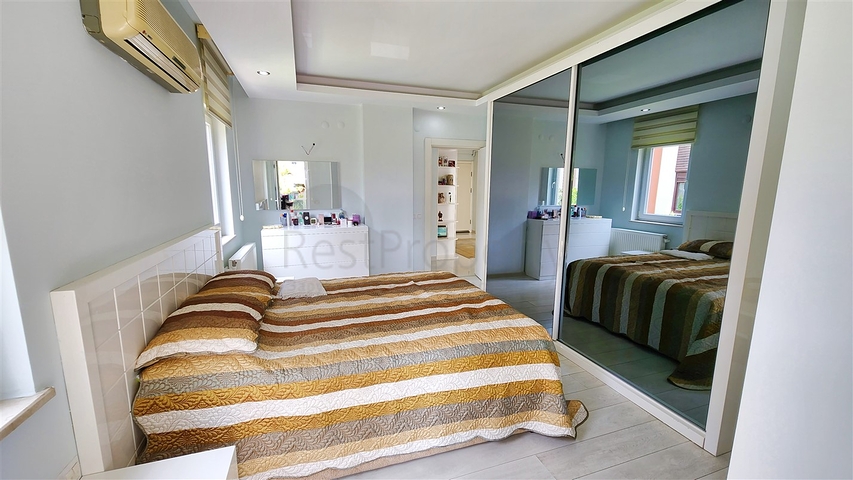 3+1 apartment in Yesilbahce - Antalya neighborhood 