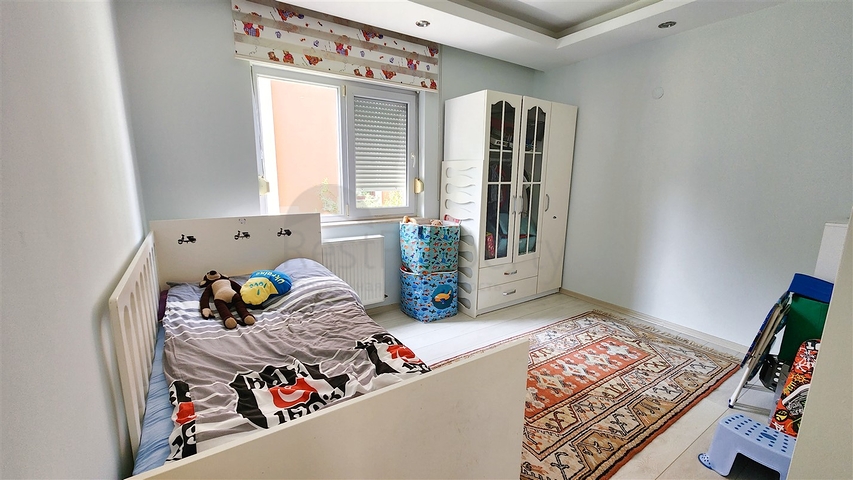 3+1 apartment in Yesilbahce - Antalya neighborhood 