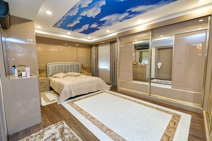 3+2 villa in Kemer - Antalya area 