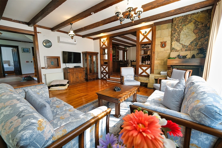 6+1 villa in Kemer - Antalya area 