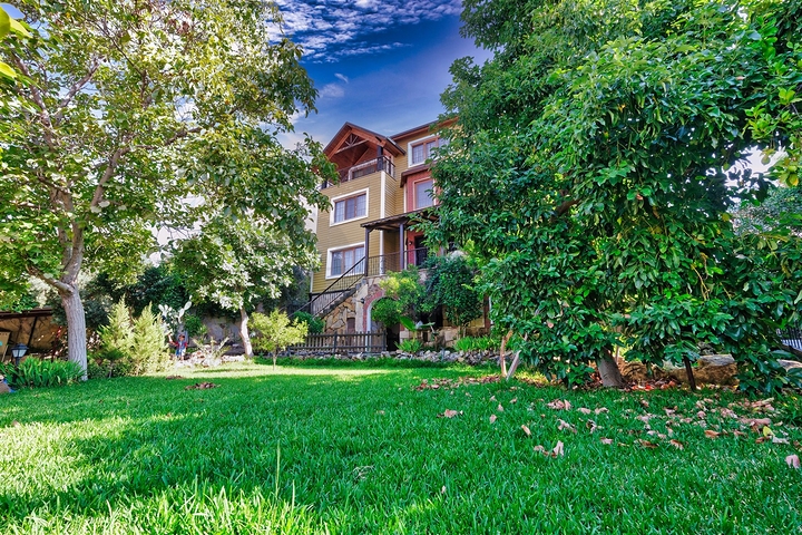 6+1 villa in Kemer - Antalya area 