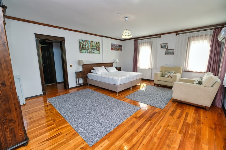 6+1 villa in Kemer - Antalya area 