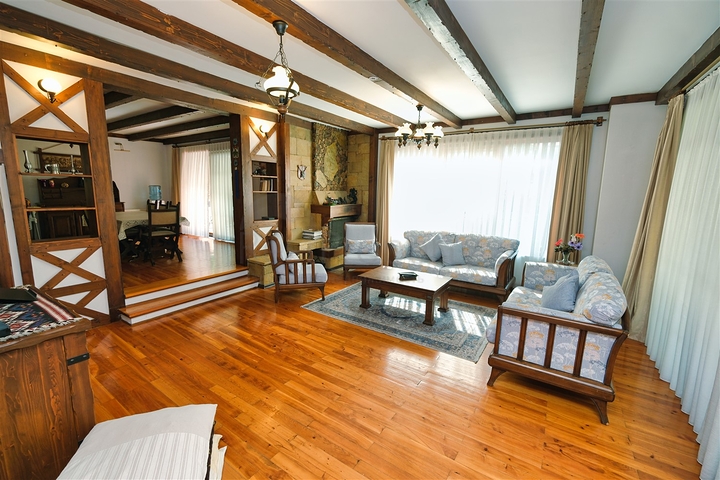 6+1 villa in Kemer - Antalya area 