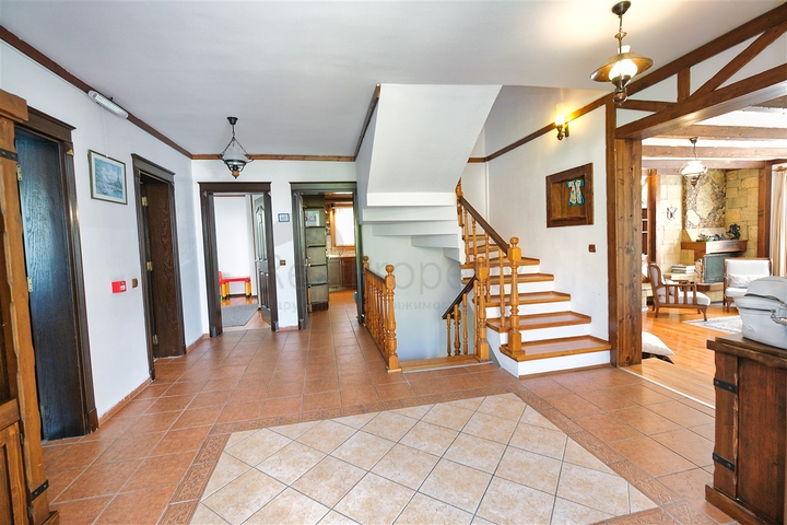 6+1 villa in Kemer - Antalya area 