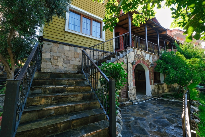 6+1 villa in Kemer - Antalya area 