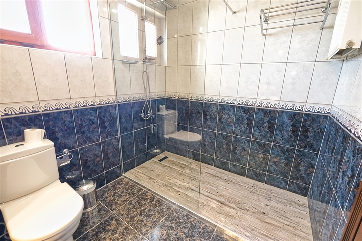 6+1 villa in Kemer - Antalya area 