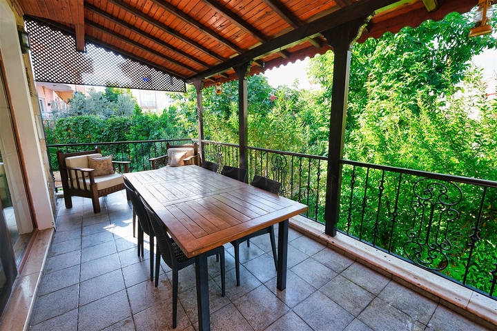 6+1 villa in Kemer - Antalya area 