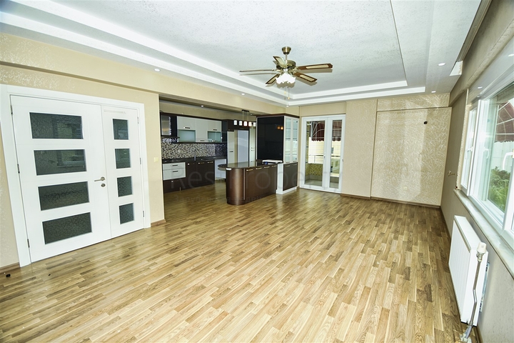 A 4+1 apartment in the Siteler Antalya neighborhood 