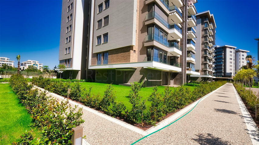 A 3+1 apartment in the Siteler Antalya neighborhood 