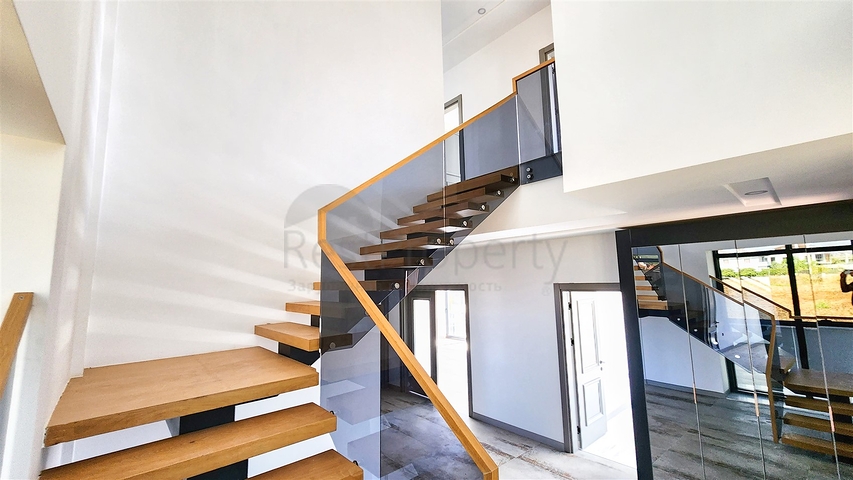 4+1 villa in Doshemealti - Antalya area 