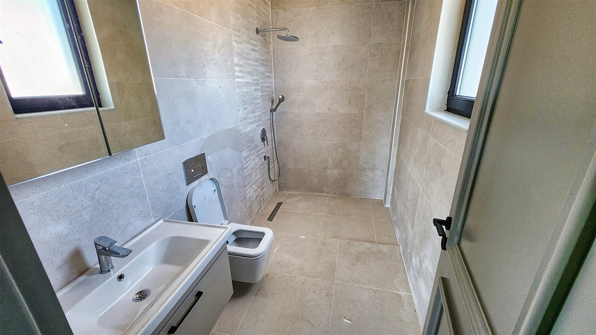 4+1 villa in Doshemealti - Antalya area 